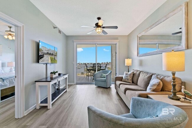 Photo - 27282 Canal Rd