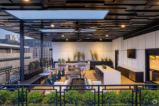 Building Photo - Liberty Duet Rental