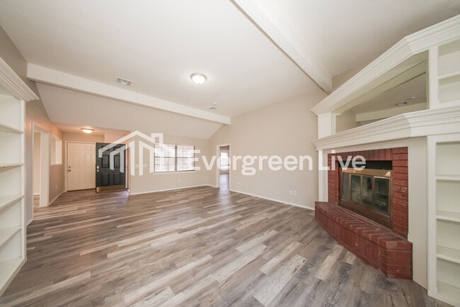 Photo - 11901 Blue Moon Ave