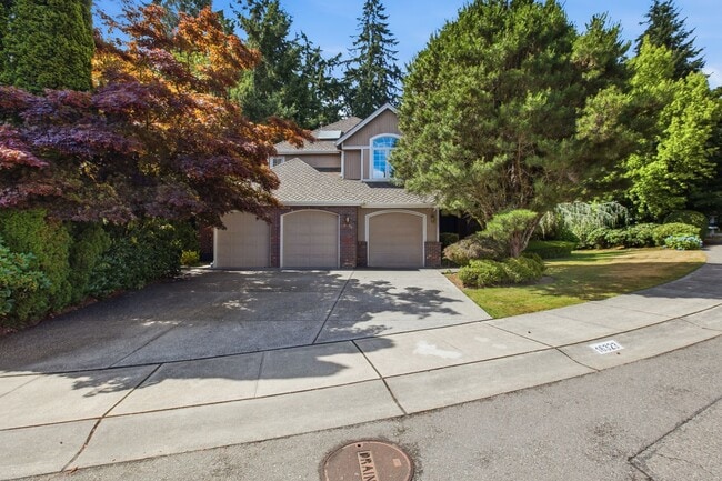 Photo - Modern Redmond Living in a Prime Location