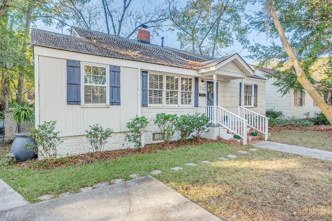 Photo - 2333 E 41st St