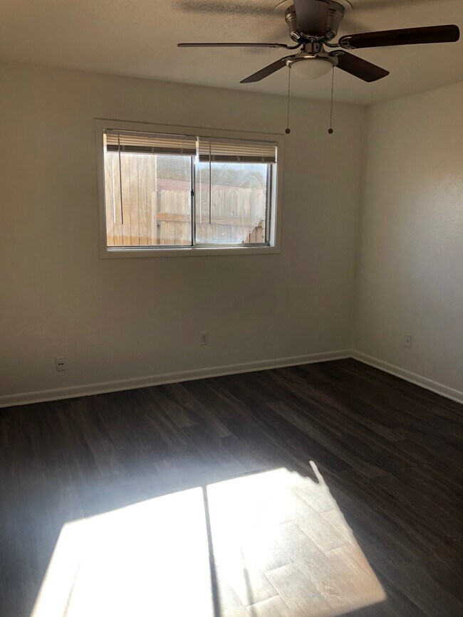 Photo - 3024 Lourdes St