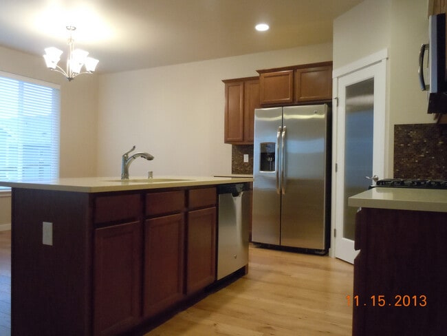 Photo - 4721 Hadley St
