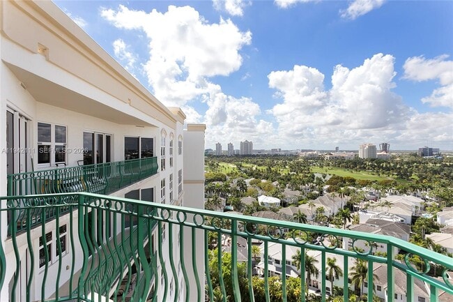 Photo - 19900 E Country Club Dr Unit TS08