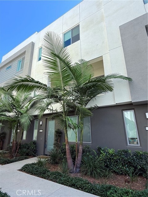 Building Photo - 1866 S Westside Dr Rental