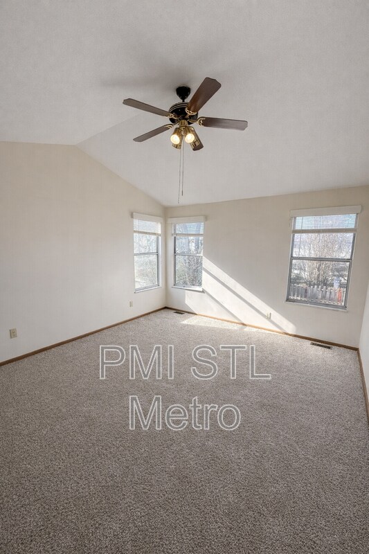 Photo - 3865 Kentucky Derby Dr