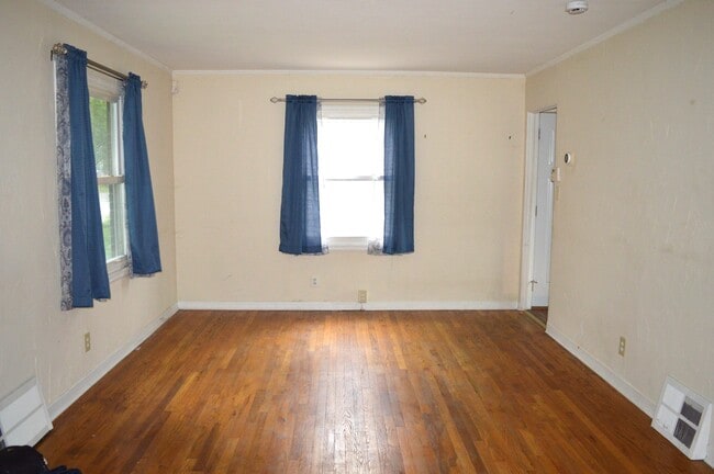 Photo - 2506 Myrtle St