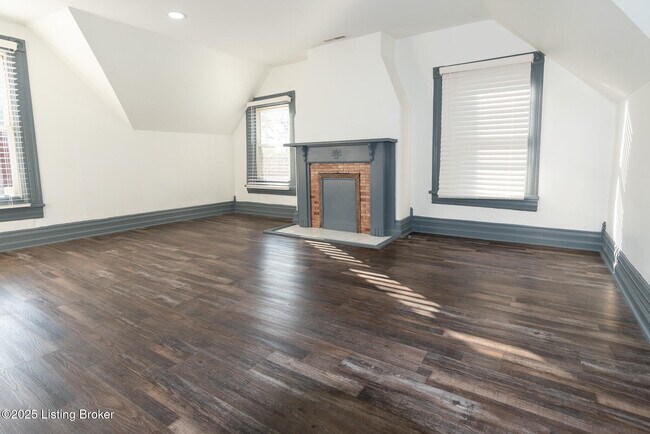 Building Photo - 1219 S 2nd St Unit 6