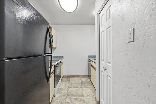 Photo - 1126 W Elliot Rd Unit 2046