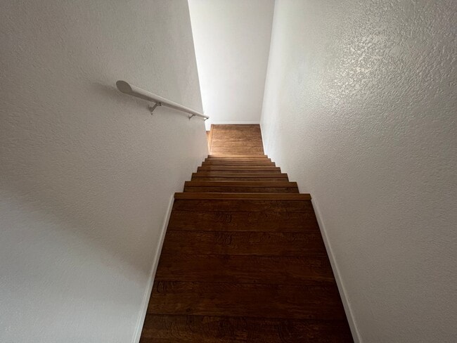 Photo - **2 WEEKS FREE OFF OF FIRST MONTH**