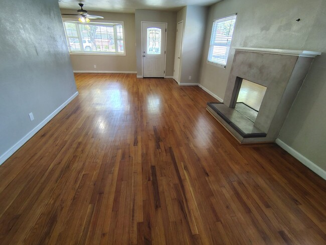 Photo - 1538 Maplewood Dr