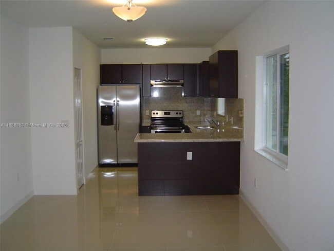 Photo - 1153 SW 13th St Apartment Unit 0