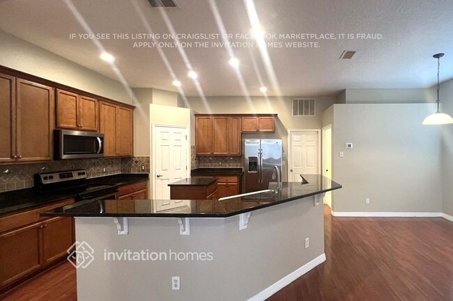 Photo - 339 Highbrooke Blvd