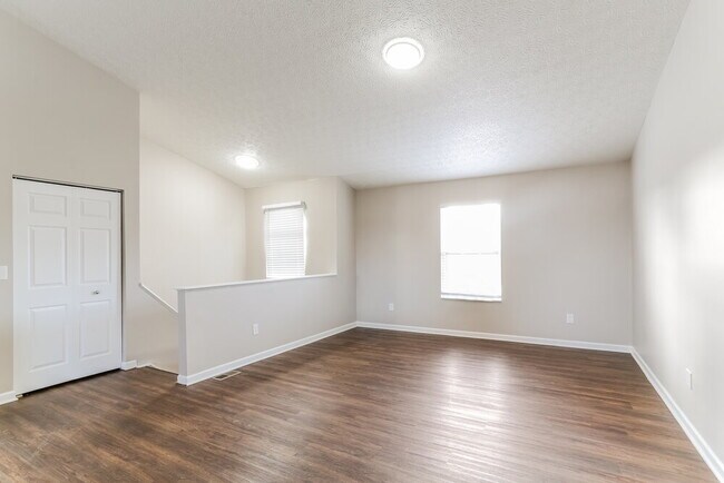 Photo - 5708 Canal Bridge Dr