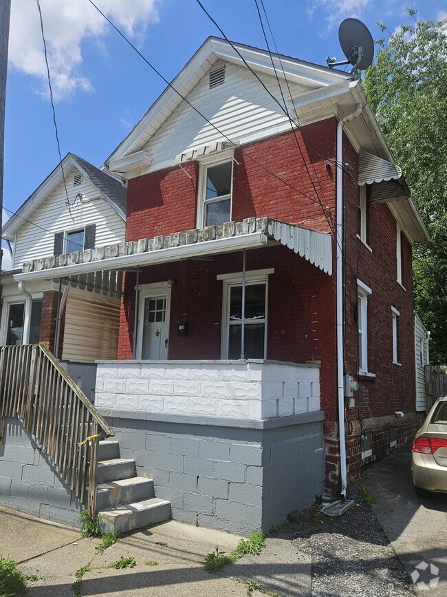 Building Photo - 120 N 6th Ave Rental