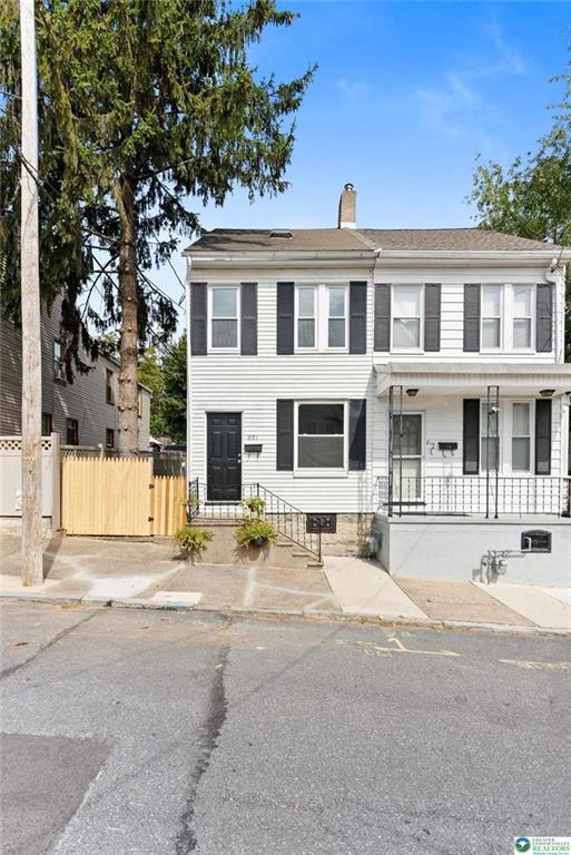 Photo - 821 Jackson St