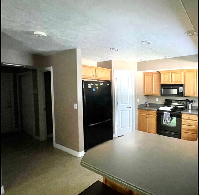 Photo - 561 E Purple Lilac Ln