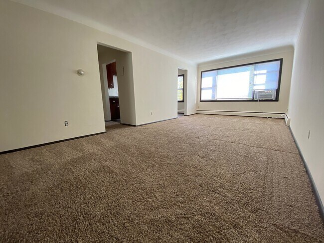 Photo - West 7th Apartments