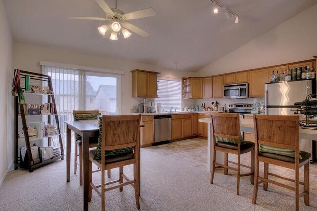 Photo - 4613 Springview Dr