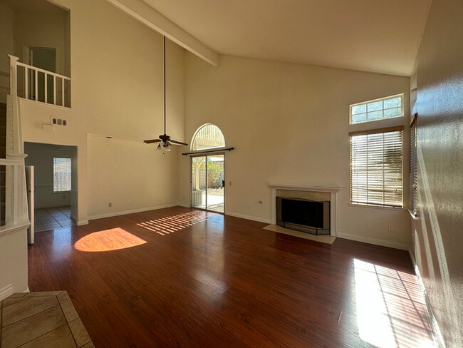 Photo - 39542 Del Val Dr