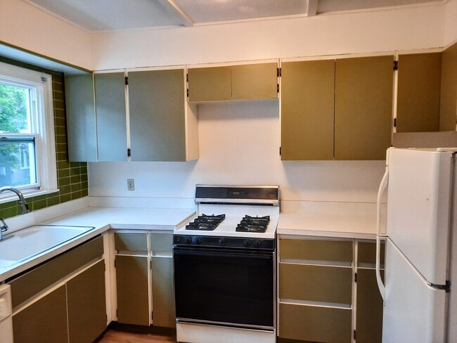 3507 Victor Ave Unit 3