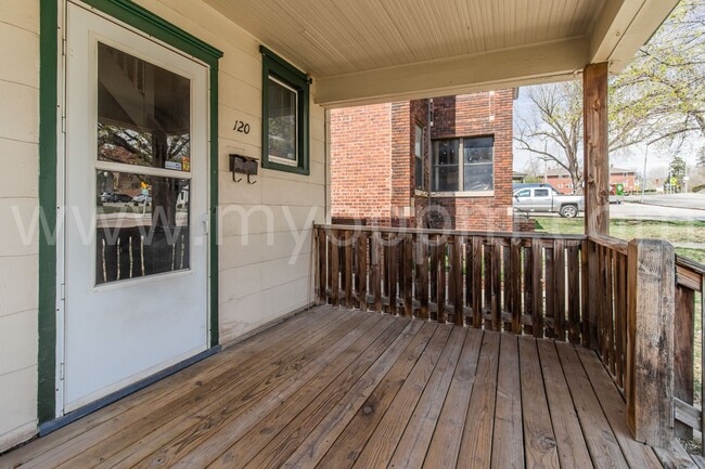 Photo - Available NOW! | 3 Bedroom home | Blackstone