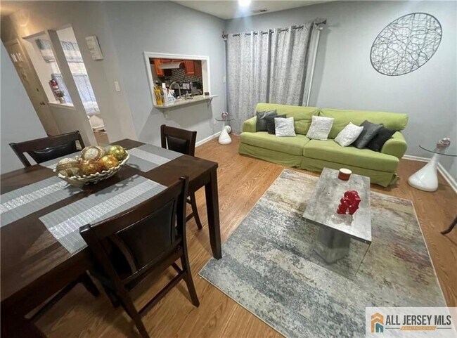 Photo - 103 Woodbridge Commons Way Unit 103