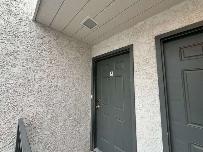 Photo - 1559 W Mercer Ln Unit #3