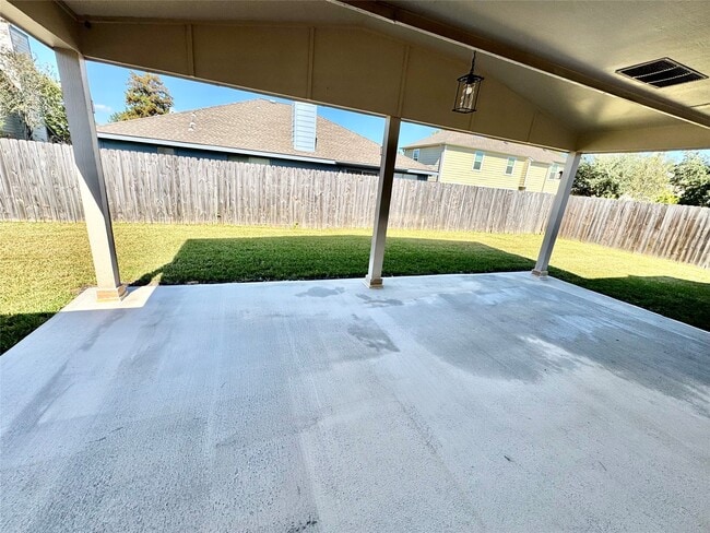 Photo - 2510 Carriage Ln