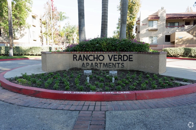 Photo - East Rancho Verde Village