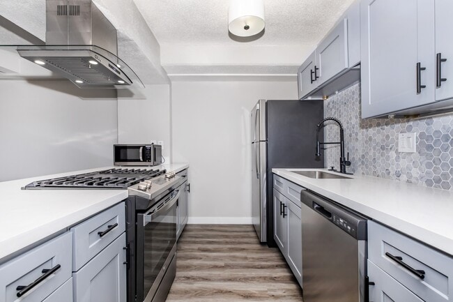 Photo - Redondo Tower *All Units Remodeled*