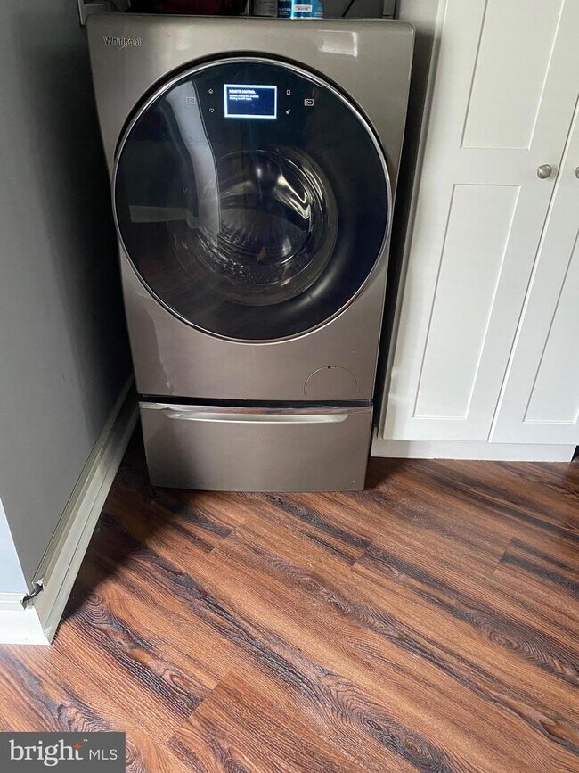 Photo - 206 Clements Bridge Rd