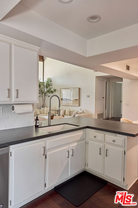 11706 Montana Ave Unit 309