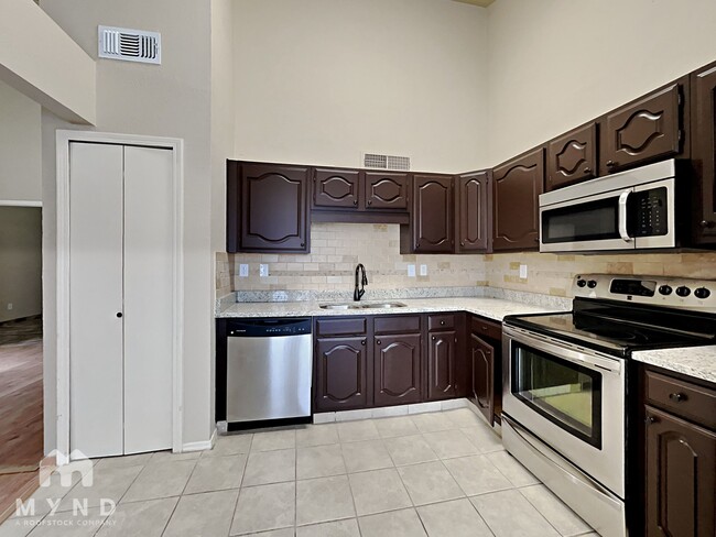 Photo - 6708 Oriole Ct