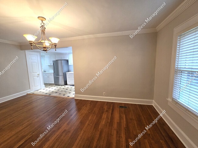 Photo - 2520 Constance St