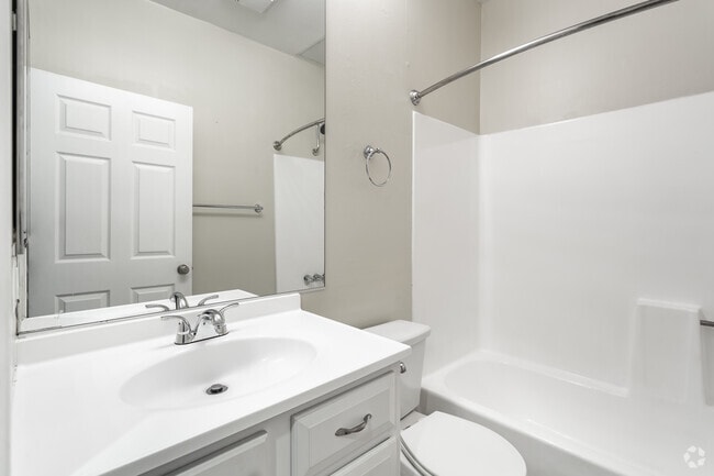 1BR, 1BA – 890 SF - #111