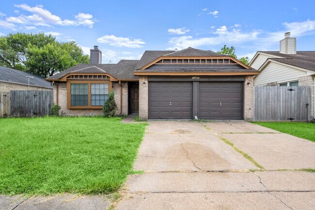 Building Photo - 12007 Mountain Ridge Rd