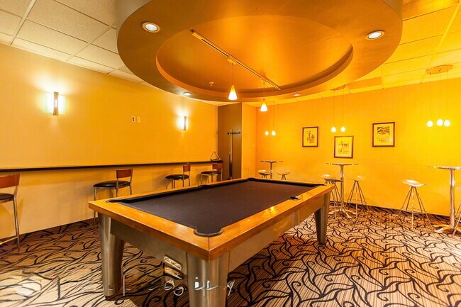 Photo - 545 N Dearborn St Unidad 902