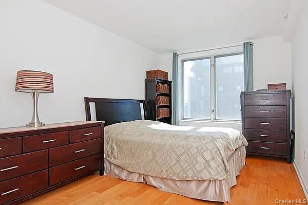 Photo - 13-11 Jackson Ave Unidad 0