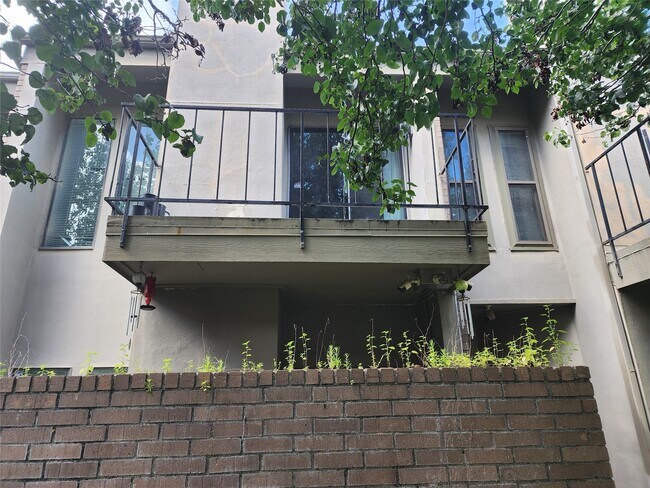 Photo - 10811 Richmond Ave. Unit 40