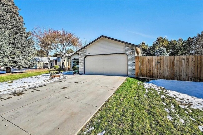 Photo - 5668 S Kalmia Pl