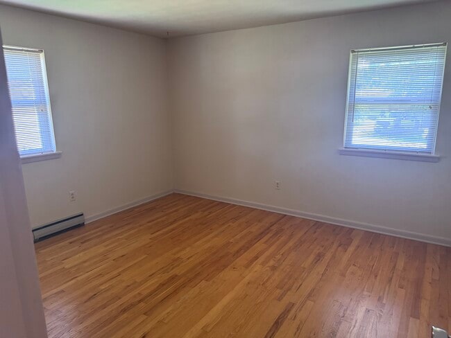 12th st 4plex - 12th st 4plex Condo Unit 4