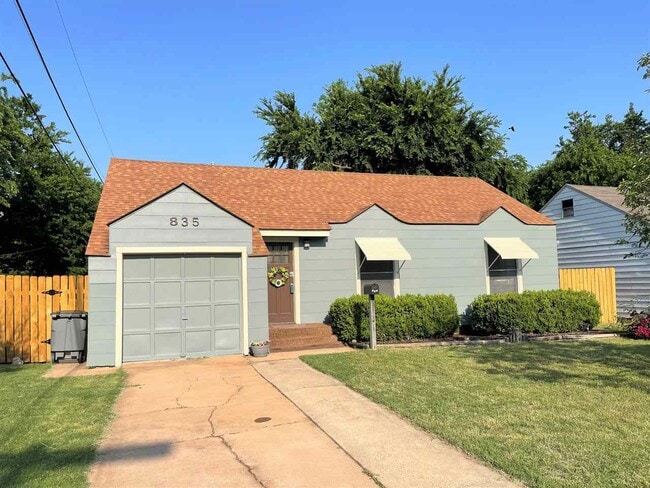 Building Photo - 835 NW 17th St