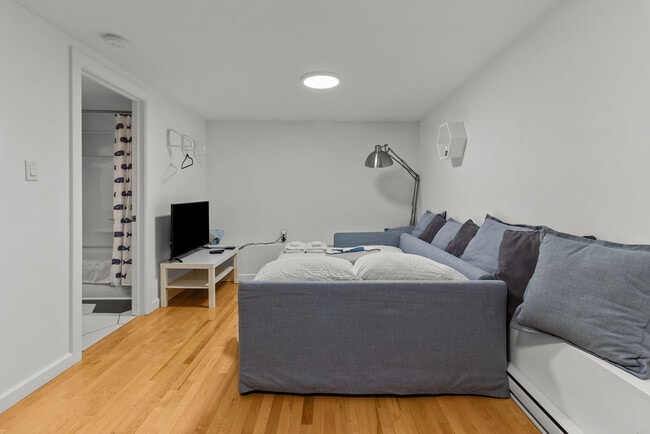 Photo - 29 Cabot St Unité SI FL3-ID1438825P