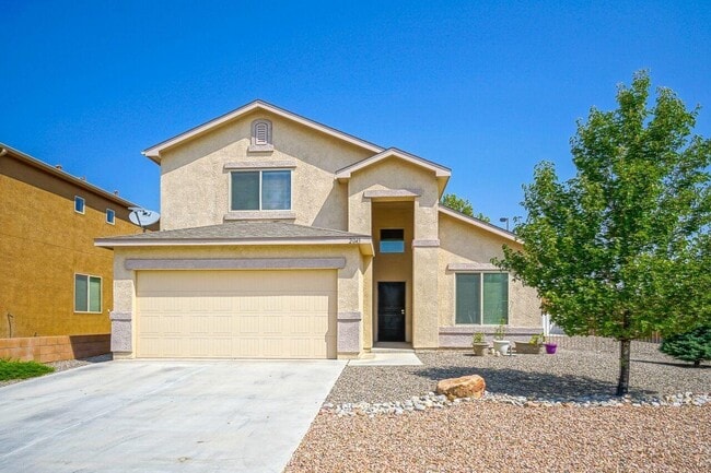 Building Photo - 2045 N Ensenada Cir SE