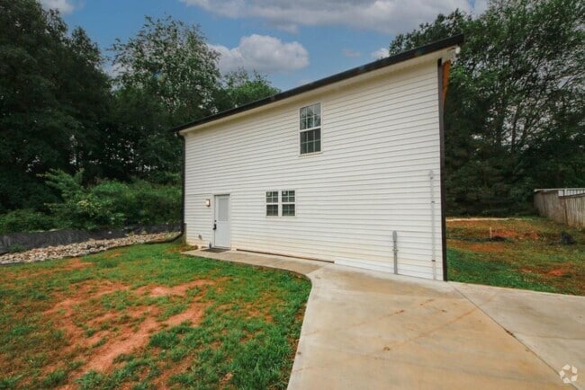 Building Photo - 6157 Orville Dr Rental