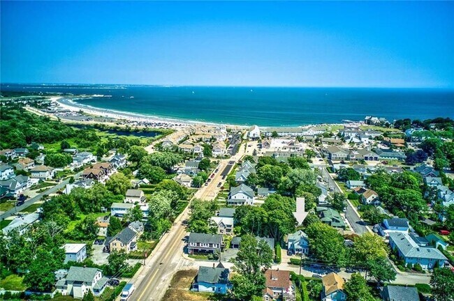 10 Robinson St Unit A