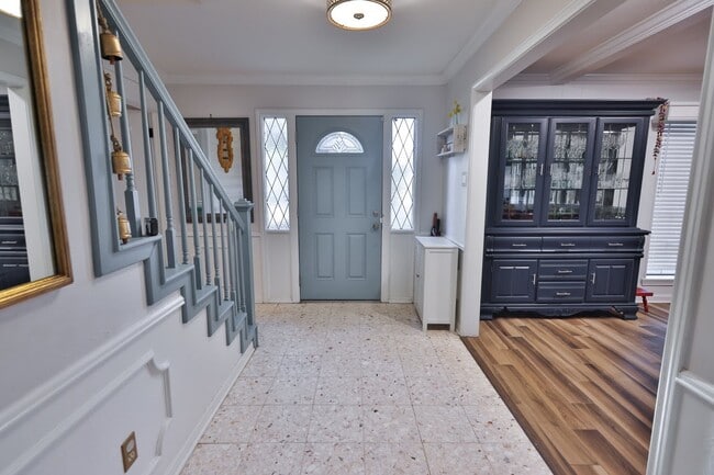 Photo - 16322 Southampton Dr