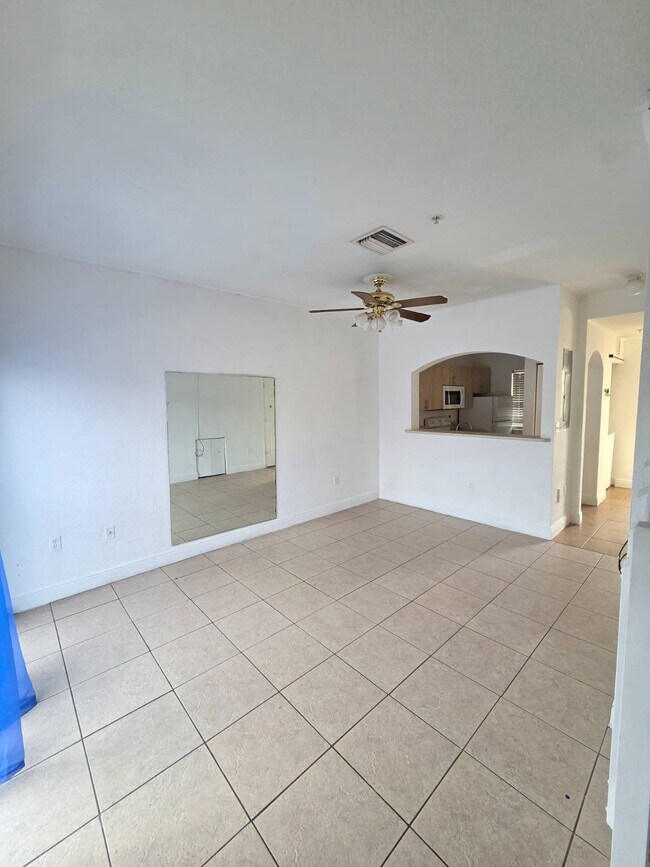 Photo - 7989 NW 8th St Unidad 108D