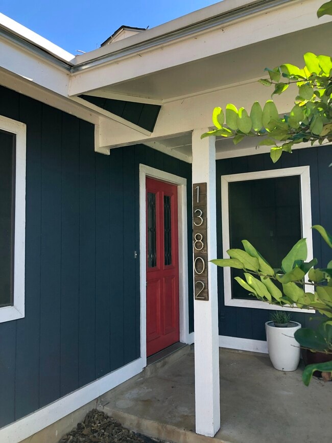 Photo - 13802 George Rd.